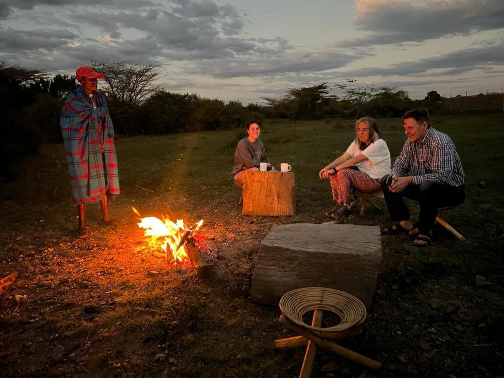 Villa Olaloi Mara Camp Maasai Mara Exterior foto