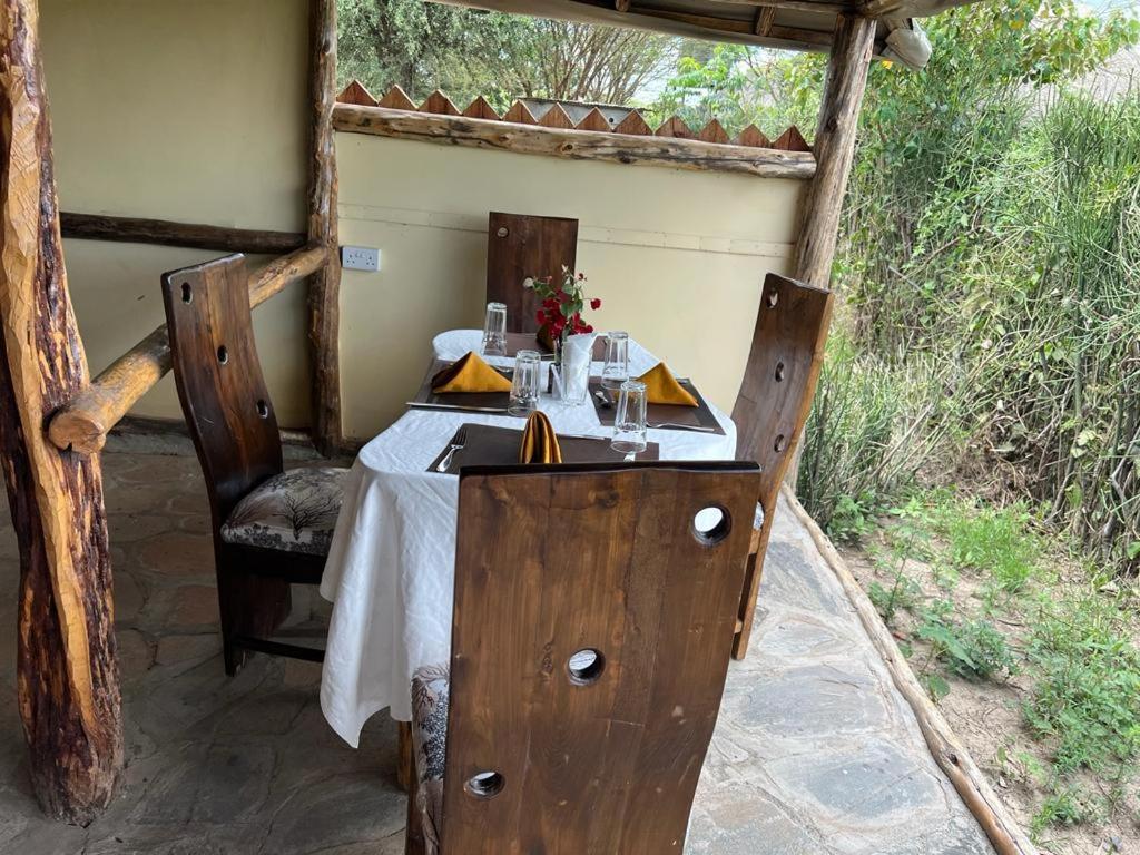 Villa Olaloi Mara Camp Maasai Mara Exterior foto